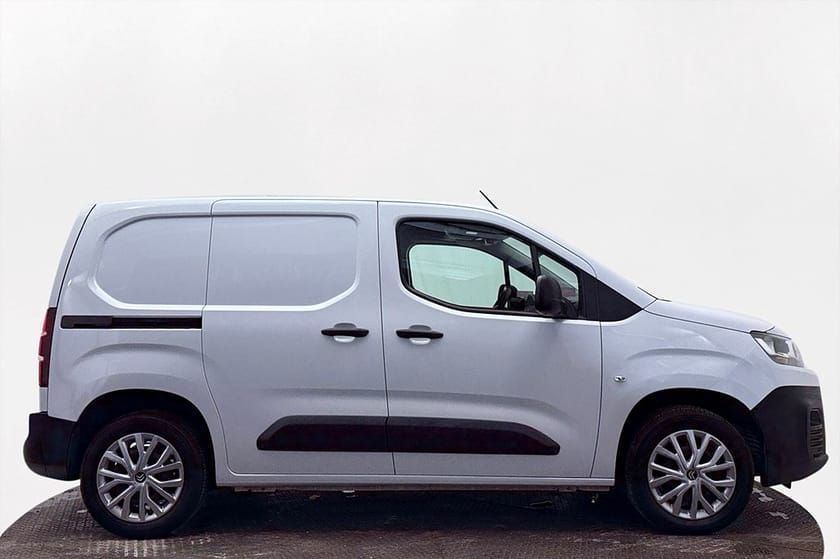 Bild 5 av Citroën Berlingo Van 1.5 Aut 3-sits Drag Inredd P-Sens 131hk
