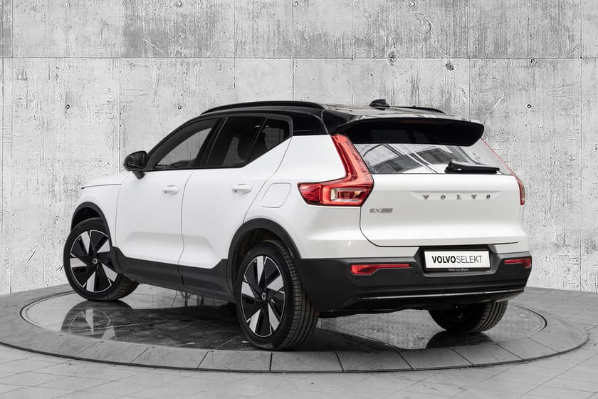 Bilde 5 av Volvo EX40 Twin Motor Performance Ultra Pixel-LED Hengerfeste H/K