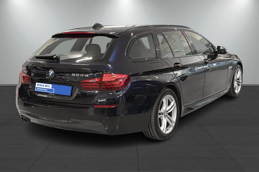 Bilde 3 av BMW 520d xDrive Touring Romslig stasjonsvogn/ X-Drive/ Navi/ Cruise