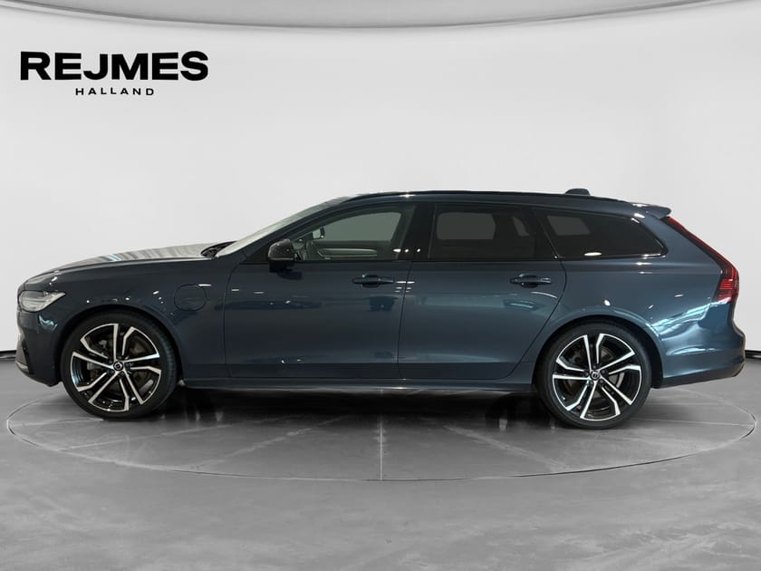 Bild 3 av Volvo V90 Recharge T6 Plus Dark