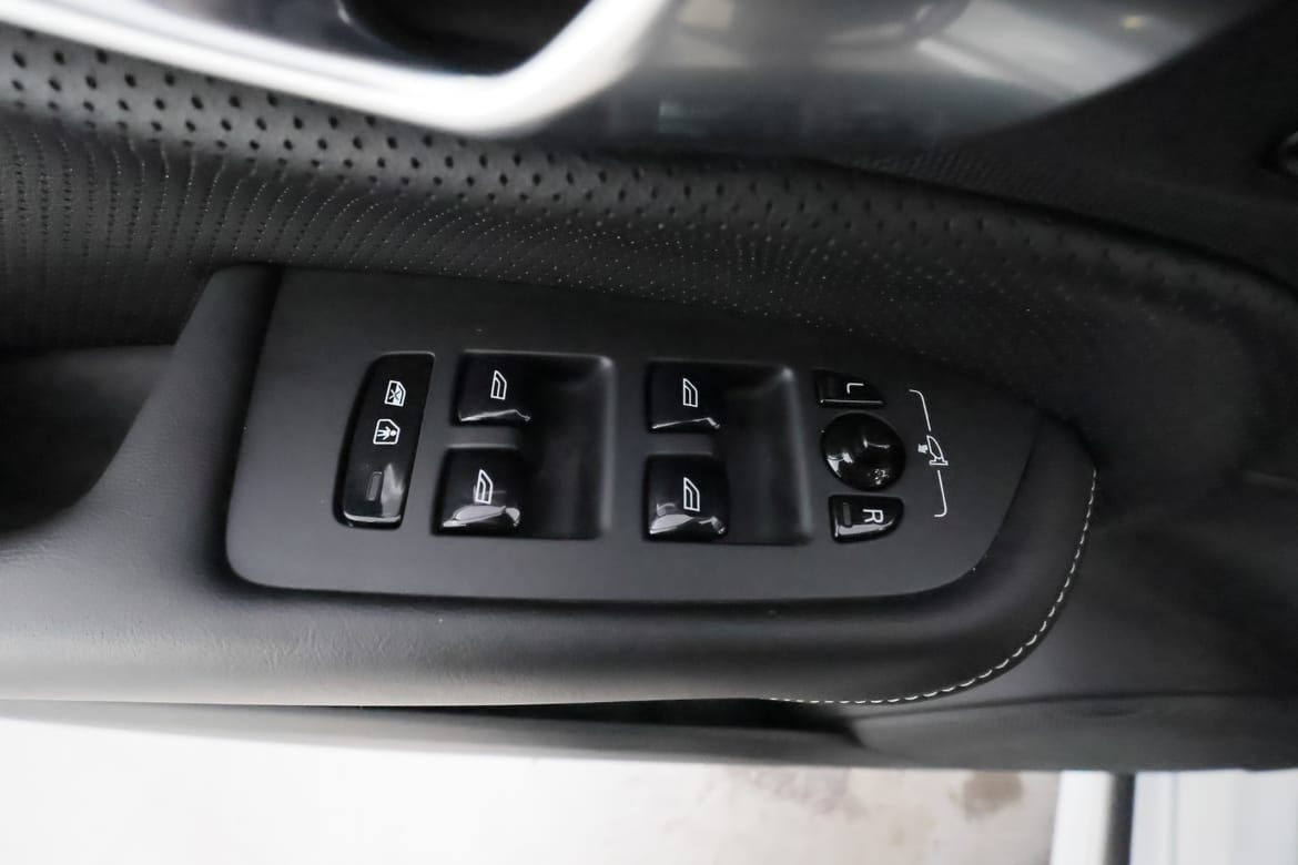 Volvo XC90 2023 - miniatyr 15