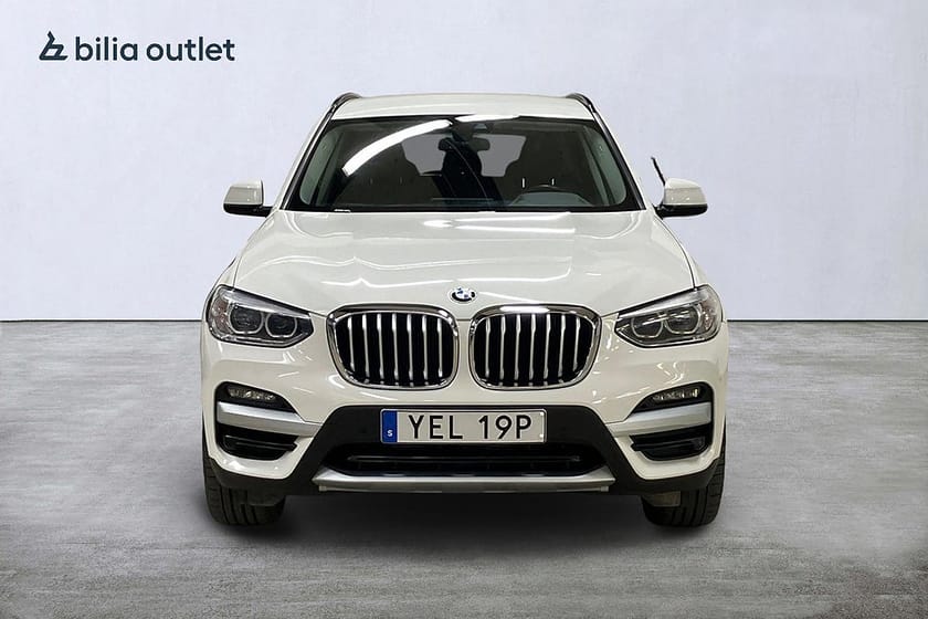 Bild 3 av BMW X3 xDrive30e Steptronic xLine 292hk Navi Drag HiFi B-kam