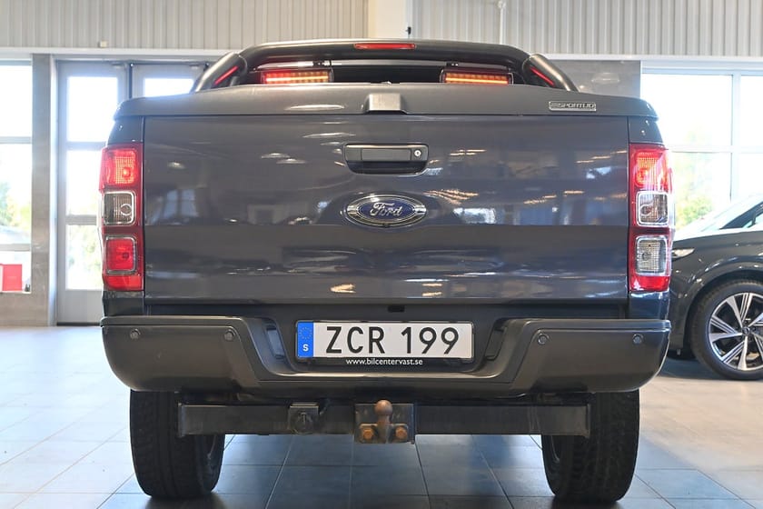 Bild 4 av Ford Ranger Dubbelhytt 3.2 TDCi 4x4 Wildtrack Breddad Flaklock