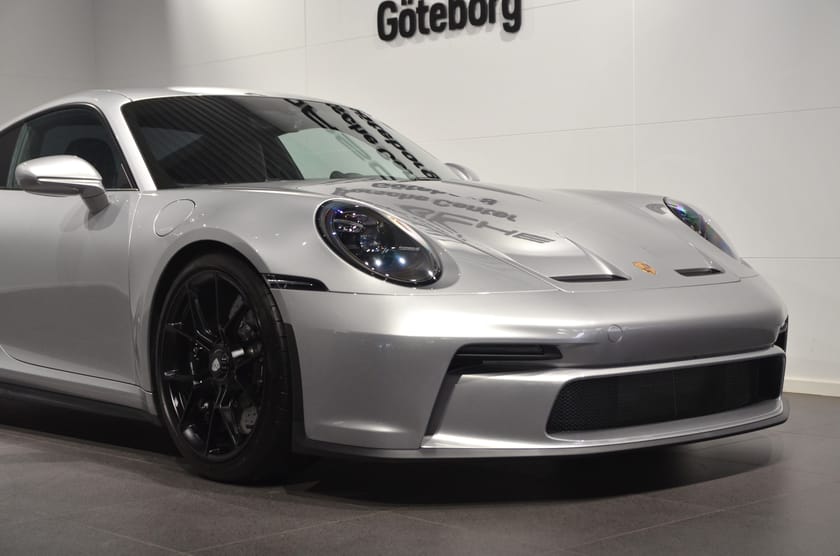 Bild 5 av Porsche 911 GT3 Touring / Keramiska