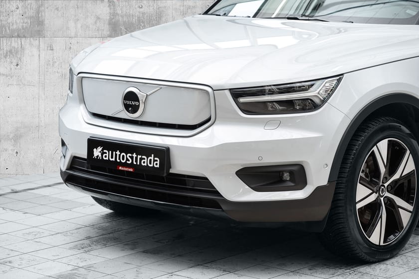 Bilde 2 av Volvo XC40 P8 AWD Recharge Twin Pro - Panorama|Harman&Kardon|Feste|Skinnseter