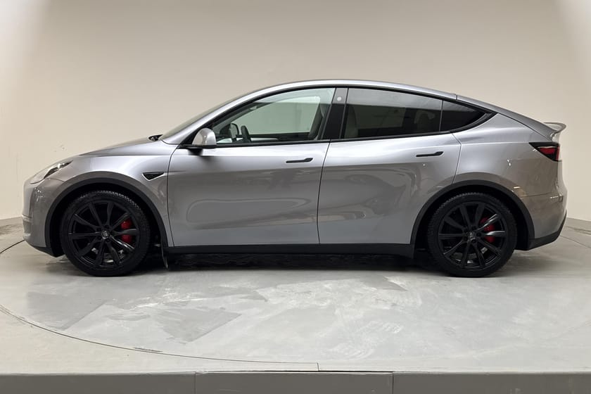 Bild 2 av Tesla Model Y Performance 
