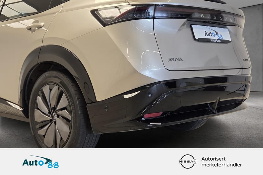 Bilde 5 av Nissan Ariya 87 e-4ORCE KAMPANJE*Evolve 4x4 Navi 360 Kam App Rattvarme Soltak