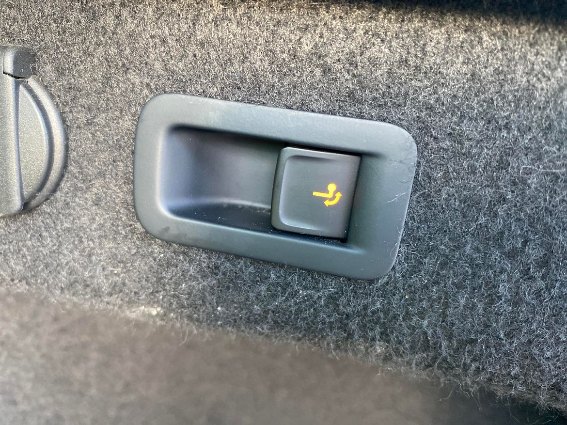 Volkswagen Passat 2018 - miniatyr 11