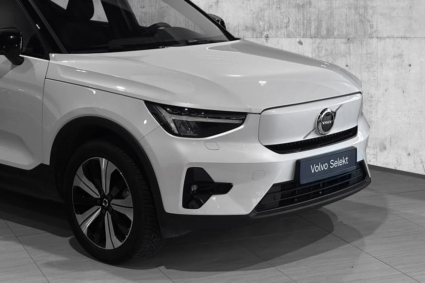 Bilde 2 av Volvo XC40 Recharge Twin Plus KROK|V.PUMPE|KLIMA.PK|ACC|19"