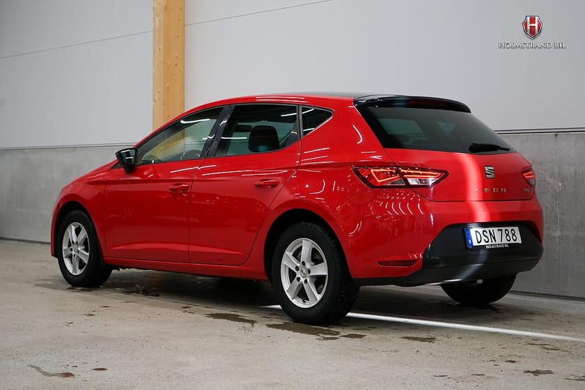 Bild 4 av SEAT Leon 1.2 TSI 110hk Style Carplay LED K-remsbytt Alcantara