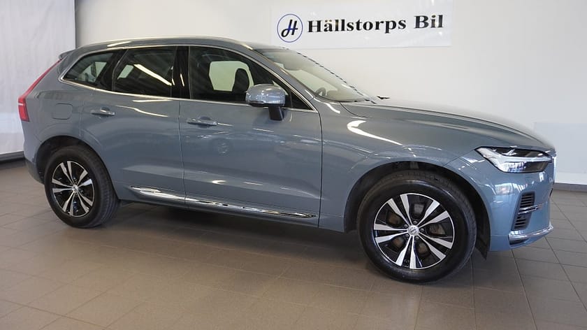 Bild 2 av Volvo XC60 Recharge T6 AUTO/AWD/Core Edition/BACKKAMERA/PANO/DRAG