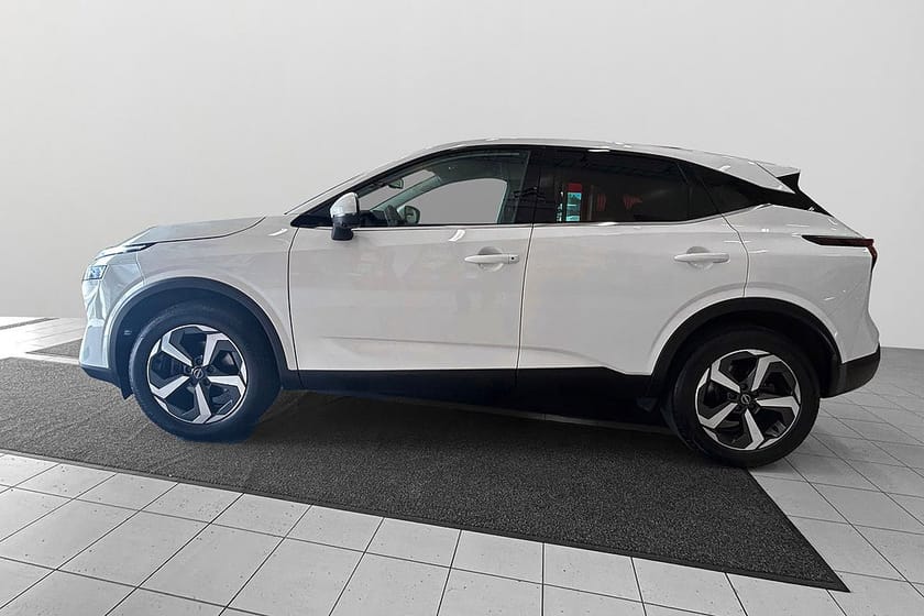 Bild 3 av Nissan Qashqai N-Connecta 158hk 360 Navi Rattvärme