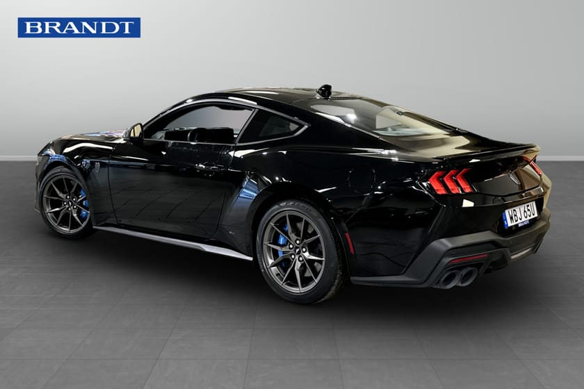 Bild 2 av Ford Mustang Dark Horse V8 453hk man