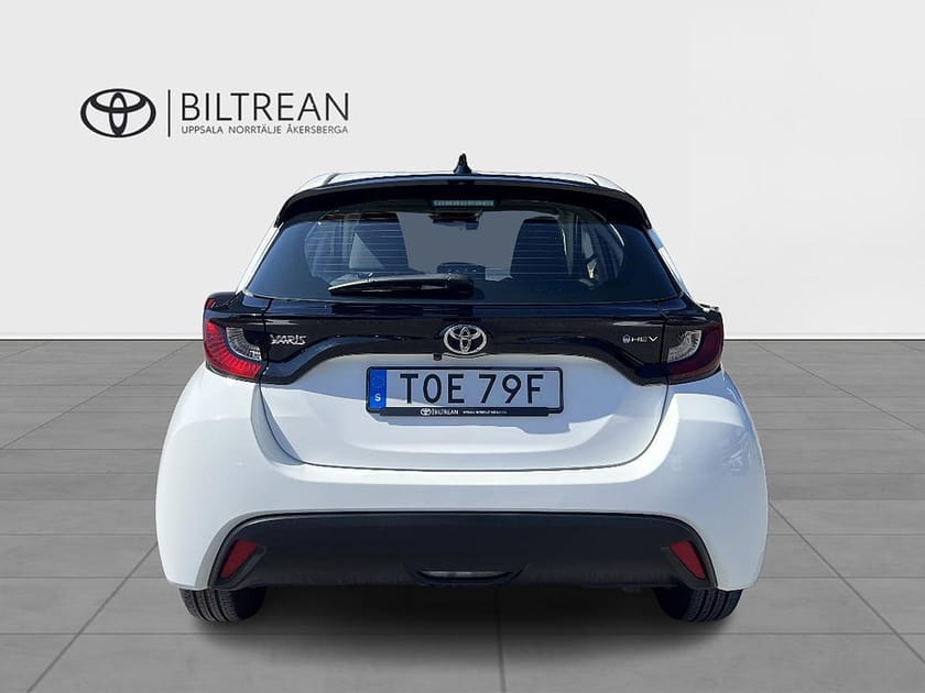 Bild 5 av Toyota Yaris Hybrid 115 1,5 Active Komfortpaket Vinterhjul Ingår!