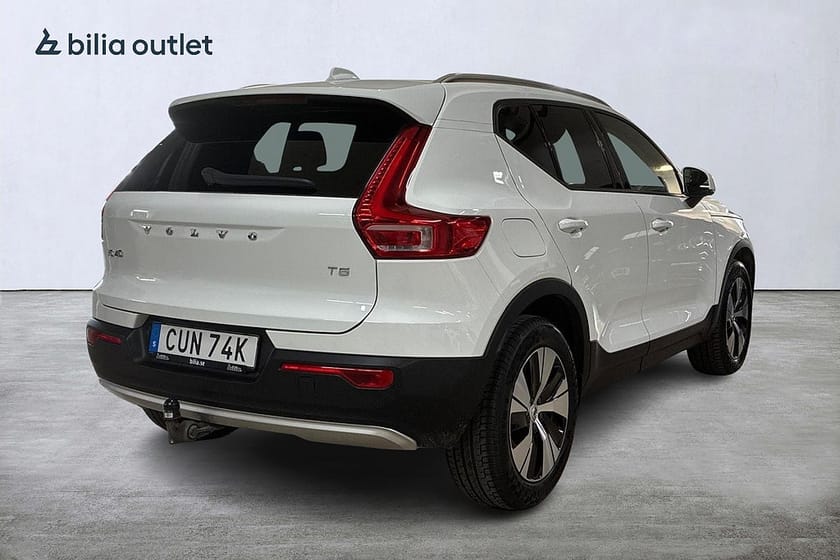 Bild 5 av Volvo XC40 TE aut Momentum Adv Edt 262hk Navi Drag P-värm Läder