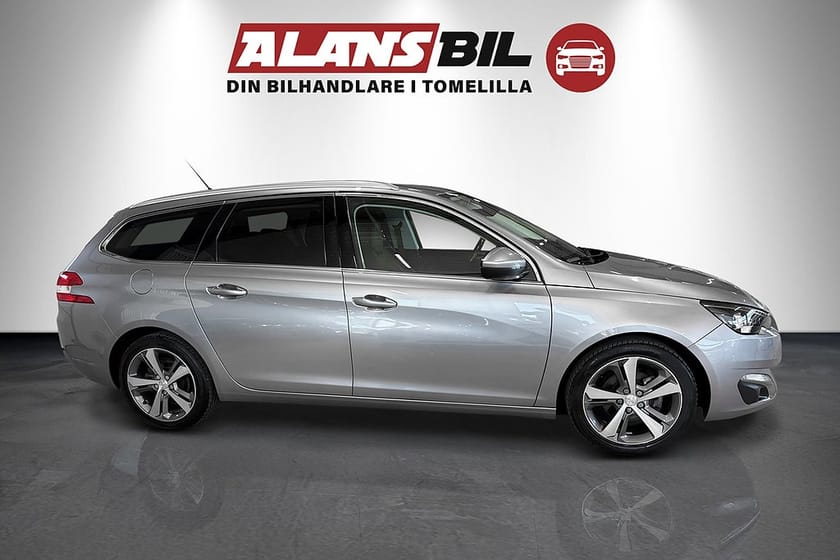 Bild 2 av Peugeot 308 SW 1.2 PureTech 130 Allure Euro 5  0% RÄNTA