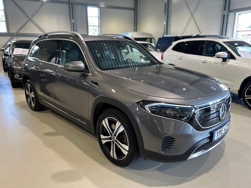 Bild 2 av Mercedes-Benz EQB 300 4MATIC Electric Art Line