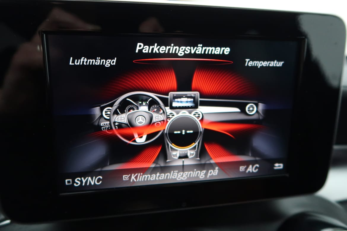 Mercedes-Benz GLC 2019 - miniatyr 15