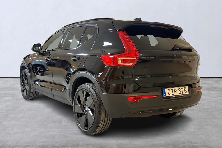 Bild 4 av Volvo EX40 Single Motor Extended Range M R Plus Black Edt