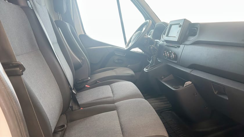Bild 3 av Nissan Interstar Skåpbil VAN 2.3DCI 150 L3H2 M/T/ MOMS