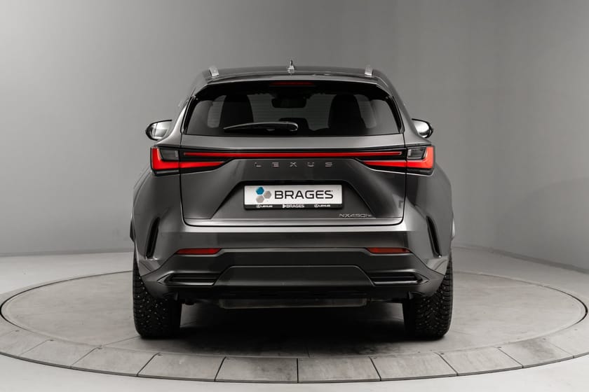 Bilde 3 av Lexus NX 450h+ Executive Tech