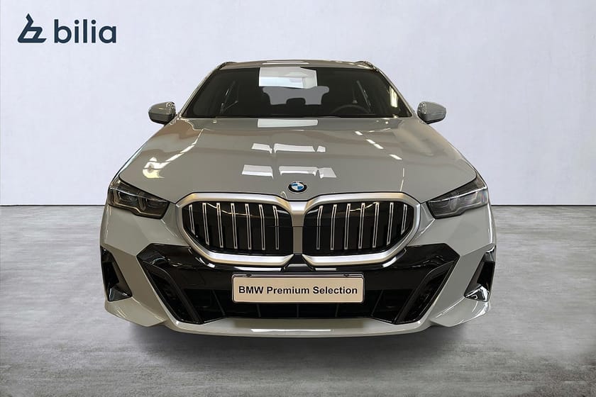 Bild 5 av BMW 520d xDrive Touring | M Sport | Värmare | Drag | Travel