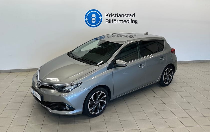 Bild 3 av Toyota Auris 1.2 Turbo Active Plus Vinterhjul, Farthållare,