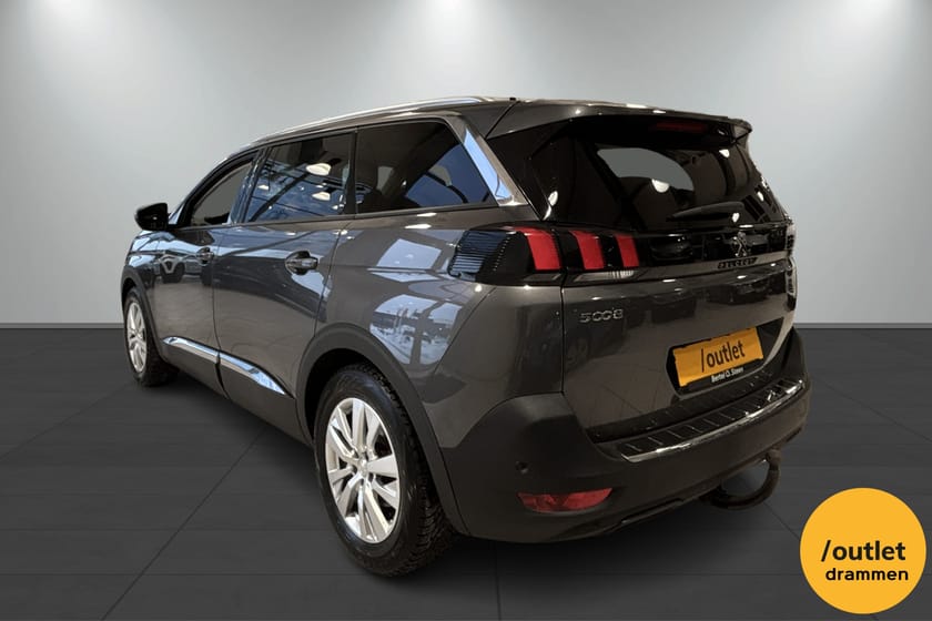 Bilde 3 av Peugeot 5008 Allure 1.5 BHDi 130 hk aut / Ny service /