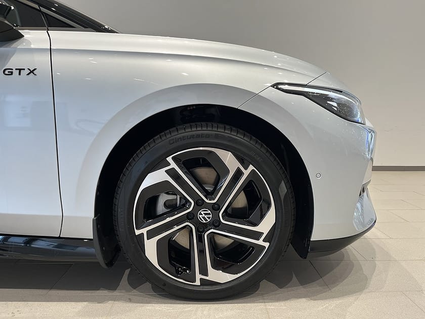 Bild 5 av Volkswagen ID.7 91 kWh 4Motion Tourer GTX 86 BATTERI 340 HK 1 VXL