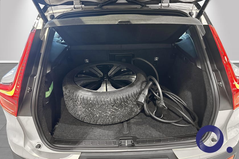 Bilde 5 av Volvo XC40 Recharge Twin motor P8 AWD / Fint utstyrt /