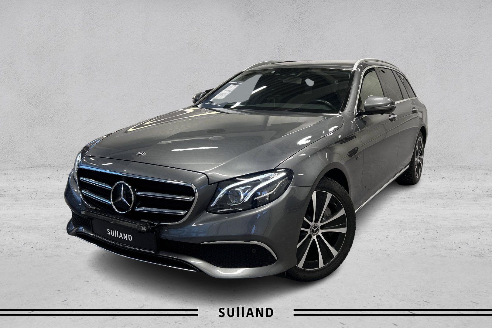 Thumnail bilde 0 av Mercedes-Benz E 300 de T PLUG-IN