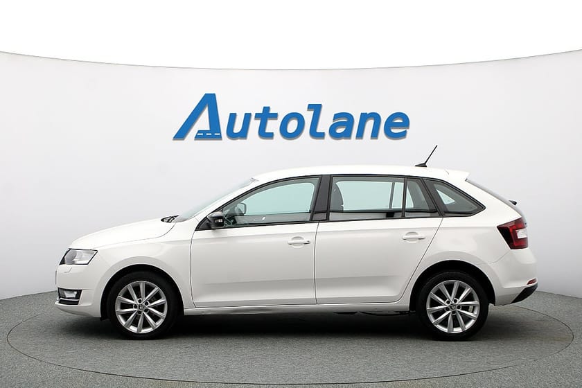 Bild 5 av Škoda Rapid Spaceback Skoda 1.4 TDI Dragkrok, Låg skatt, PDC 90hk