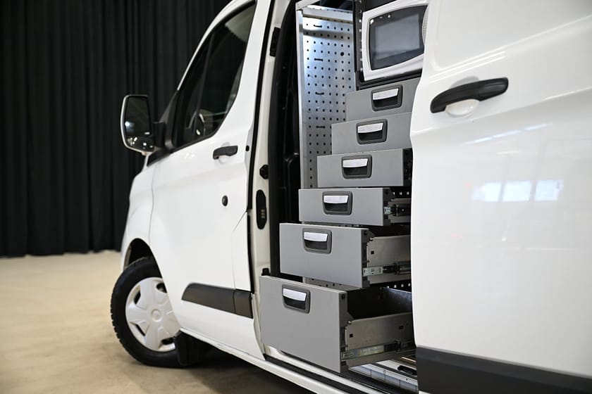 Bild 3 av Ford Transit Custom 300 130HK Servicebil|Dubbeldörr|Inredd|NyKamrem|Moms