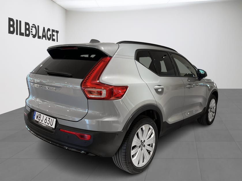 Bild 4 av Volvo EX40 Single Motor Extended Range R Core SE(NAVI/360 KAMERA)