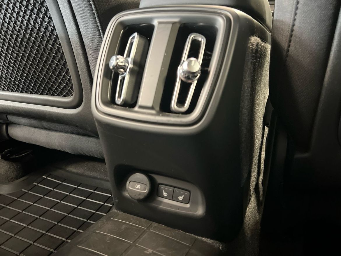 Volvo XC40 2024 - miniatyr 23