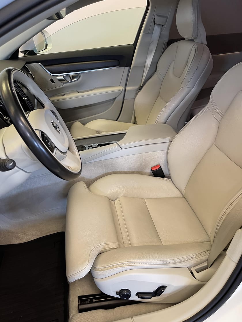 Bild 5 av Volvo V90 Cross Country D4 AWD Advanced / Dragkrok / Läder / Navigation /