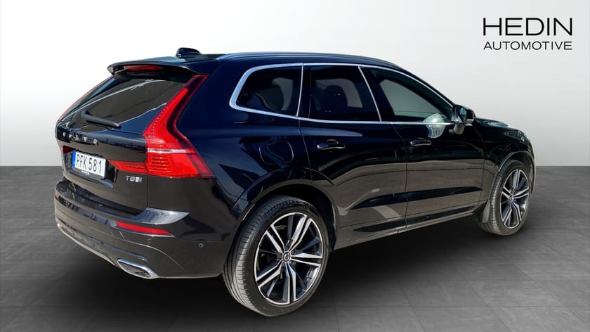 Bild 2 av Volvo XC60 T8 AWD R-Design Pano VOC Värm Skinn Orrefors Drag