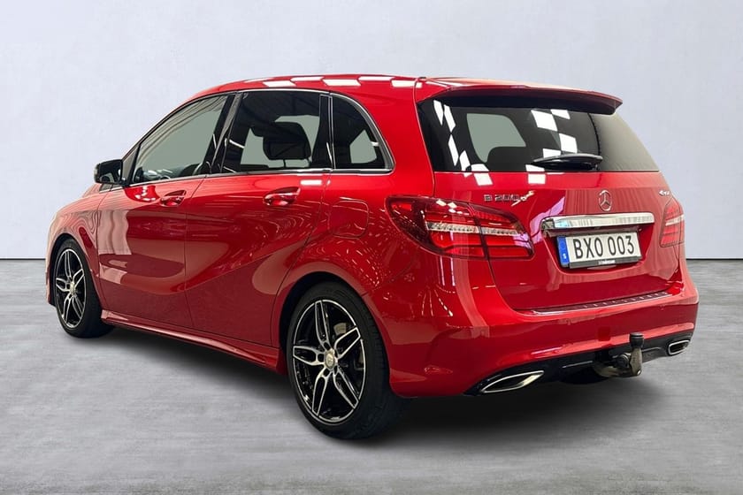 Bild 4 av Mercedes-Benz B 200 d 4MATIC 