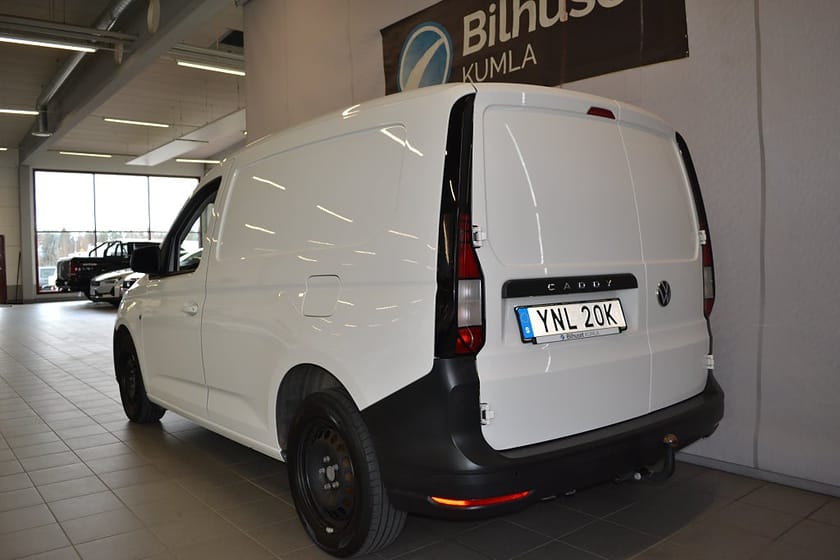 Bild 3 av Volkswagen Caddy Cargo 2.0 TDI 122hk Drag Värmare Aut Inredning Vinterhjul