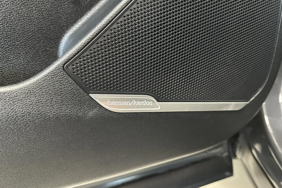 picture of a car