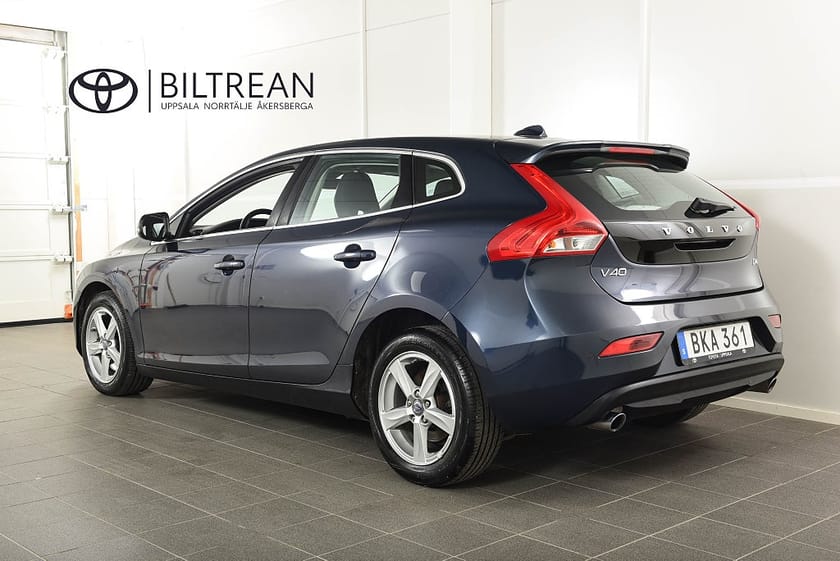 Bild 3 av Volvo V40 D4 Momentum BE 190Hk  / Värmare