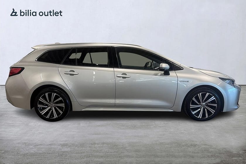 Bild 5 av Toyota Corolla Touring Sports Hybrid e-CVT Style B-kam Carplay Adaptiv