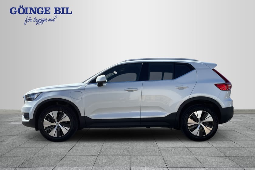 Bild 5 av Volvo XC40 Recharge T4 Ins Expr Navi/ Kamera/ BLIS/ Värmare/ Förarstöd