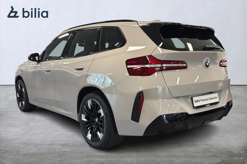 Bild 2 av BMW X3 30e xDrive M-sport | Drag | Aktiv farth. | Stol m minne
