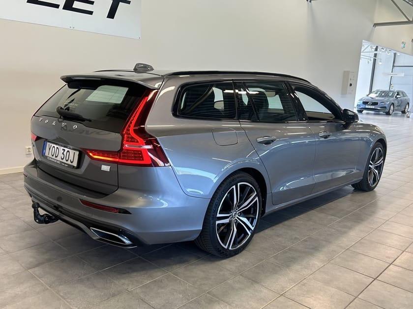 Bild 5 av Volvo V60 Recharge R-Design T6 AWD 341hk Aut/Drag/Navi