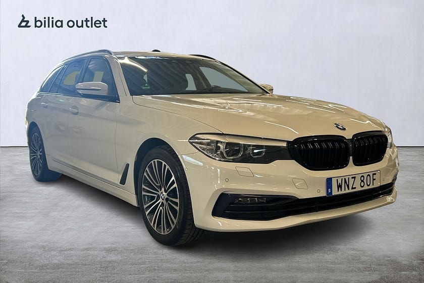 Bild 4 av BMW 520d xDrive Touring aut Sport line 190hk Navi Drag B-kamera