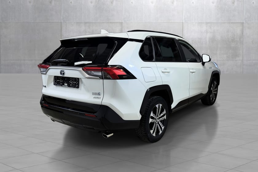 Bilde 3 av Toyota RAV4 Plug-in Hybrid AWD-i Active Tech