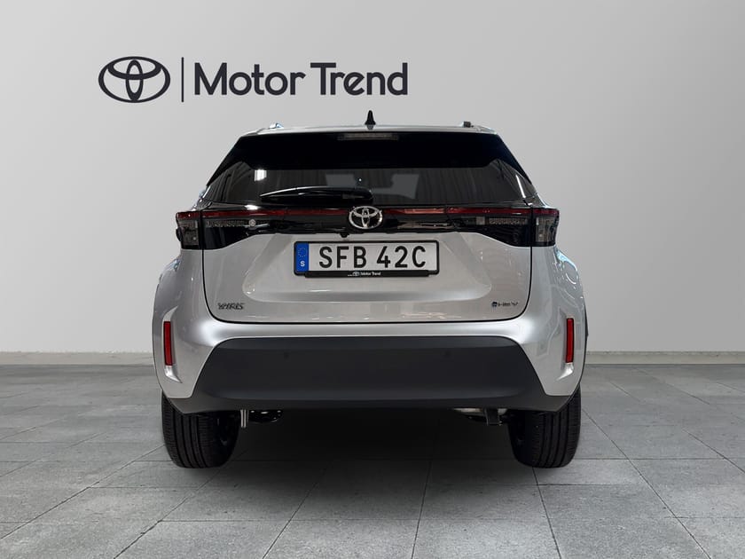 Bild 4 av Toyota Yaris Cross Hybrid 130 ActivePlus Säkerhetspaket Vinterhjul
