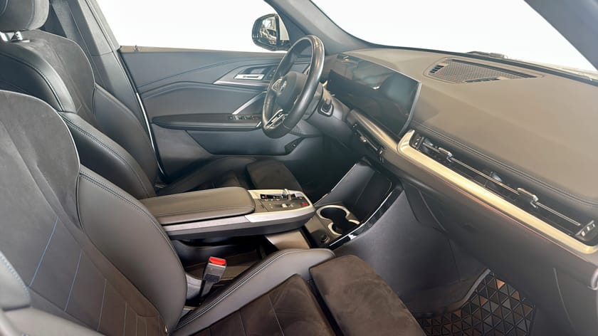 Bild 3 av BMW iX1 xDrive30 306Hk Drag