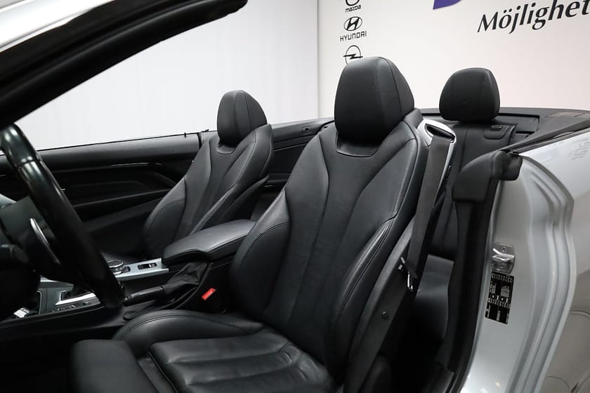 Bild 2 av BMW 420i Cabriolet 420 Convertible | M Sport | HiFi | El-stol